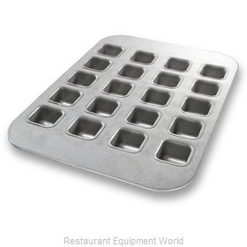 Chicago Metallic 25300 Bake Pan