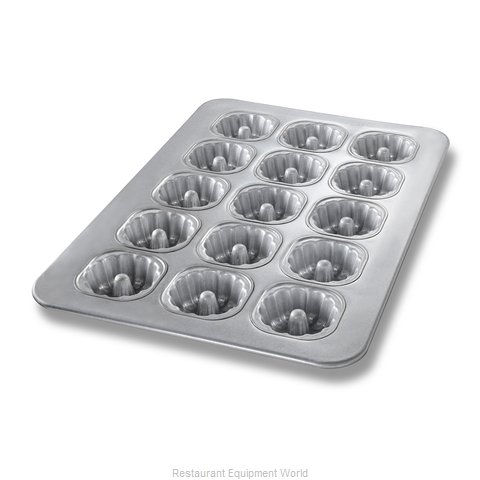 Chicago Metallic 43055 Muffin Pan