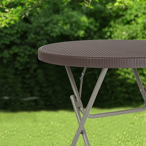 31.5RD Brown Rattan Fold Table