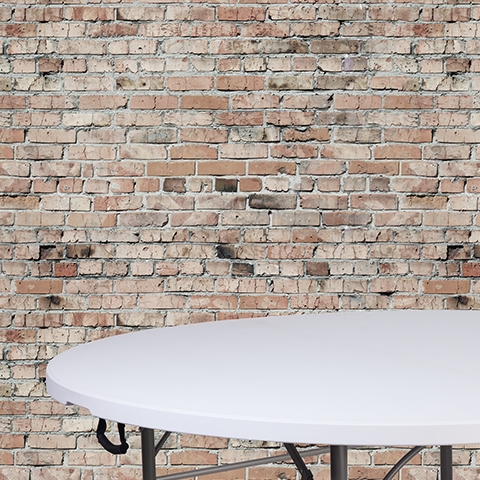 71RD White Plastic Fold Table