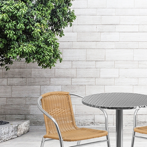 23.5RD Aluminum Table/2 Chairs