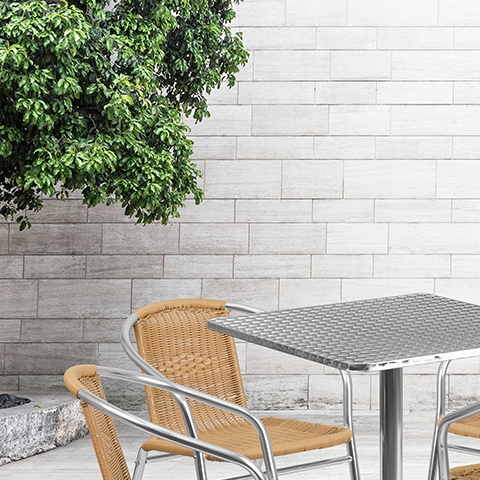 27.5SQ Aluminum Table/4 Chairs
