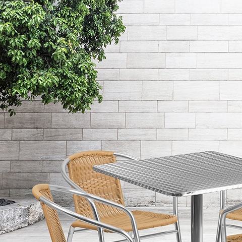 31.5SQ Aluminum Table/4 Chairs