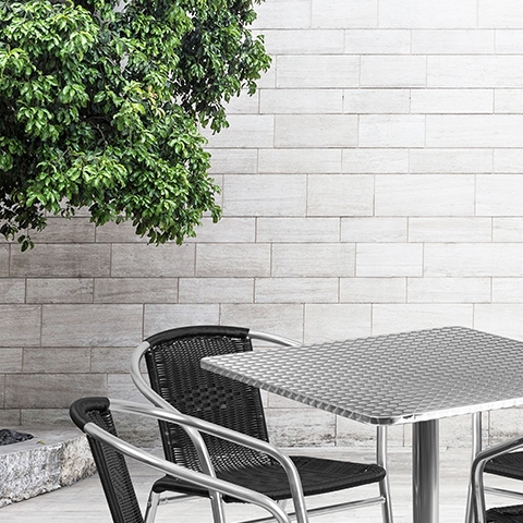 31.5SQ Aluminum Table/4 Chairs