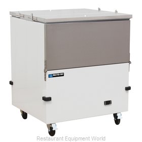 Master-Bilt MBMC08DW Milk Cooler / Station