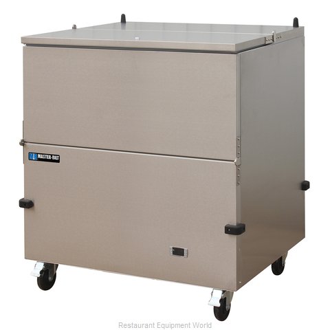 Master-Bilt MBMC08SS Milk Cooler / Station