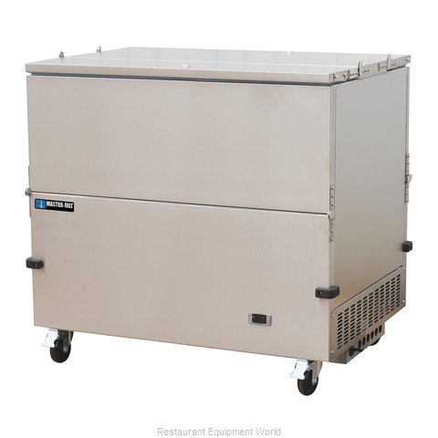 Master-Bilt MBMC12DS Milk Cooler / Station