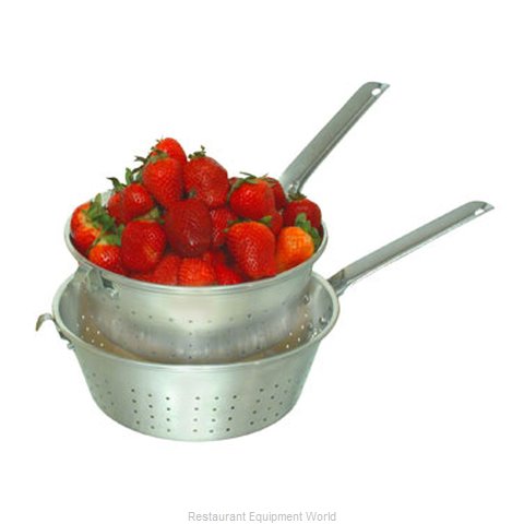 Town 37910H Pasta Strainer (Magnified)